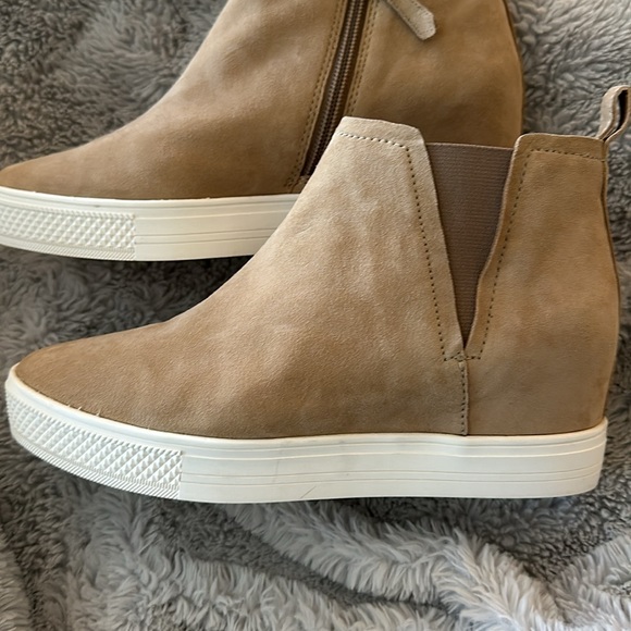 Booties - Picture 2 of 5